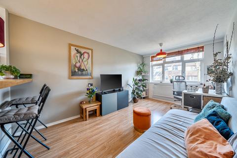 1 bedroom apartment for sale, Alscot Way, London