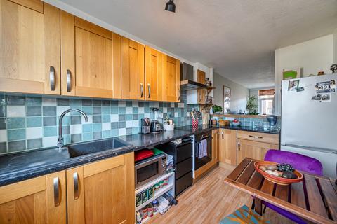 1 bedroom apartment for sale, Alscot Way, London