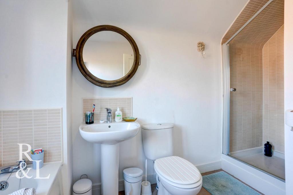1 Kiln Close (33).jpg