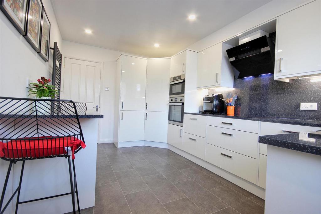 Breakfast kitchen