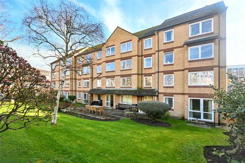 1 bedroom retirement property for sale, St. Leonards Road, Eastbourne