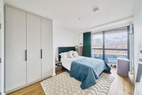 2 bedroom flat for sale, Yeo Street, London, E3