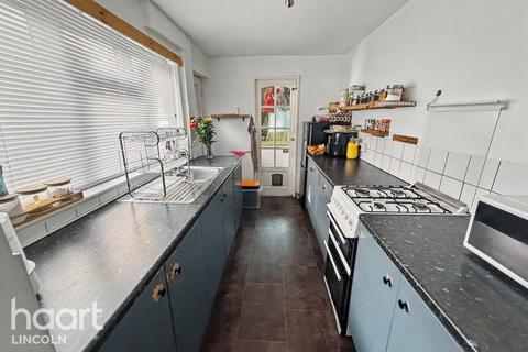 2 bedroom end of terrace house for sale, Bathurst Street, Lincoln