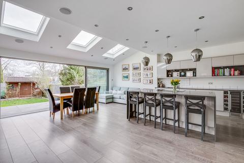 4 bedroom semi-detached house for sale, Egmont Road, New Malden KT3