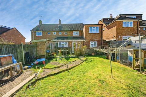 5 bedroom semi-detached house for sale, Kiln Ground, HEMEL HEMPSTEAD
