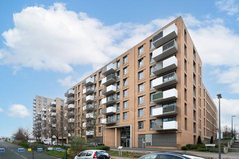 2 bedroom flat for sale, Meadow Court, Silvertown, London, E16