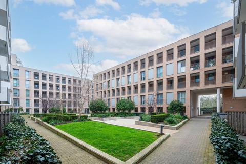 2 bedroom flat for sale, Meadow Court, Silvertown, London, E16