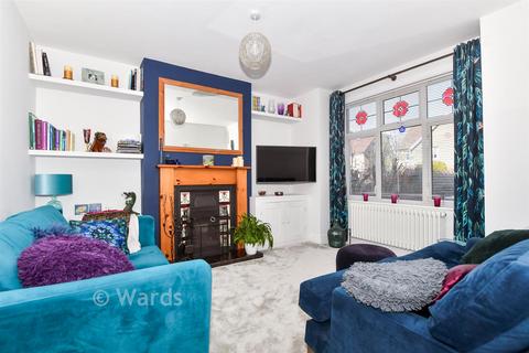 5 bedroom semi-detached house for sale, Plains Avenue, Maidstone ME15