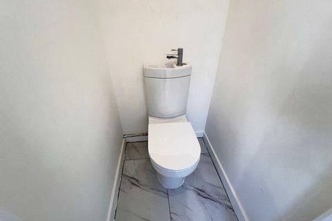 3 bedroom terraced house to rent, Ponteland Road, Newcastle upon Tyne NE5