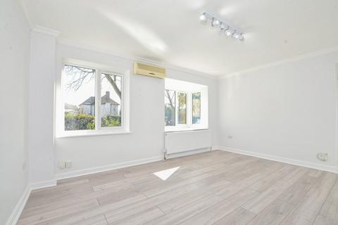 undefined, The Avenue, Harrow HA3
