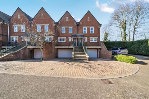 undefined, Virginia Water,  Surrey,  GU25