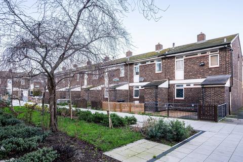 3 bedroom house for sale, Hazel Close, Peckham, London, SE15