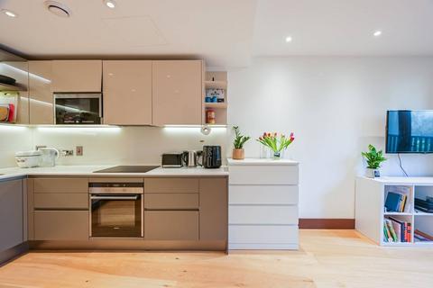 1 bedroom flat for sale, Fetter Lane EC4A, City, London, EC4A