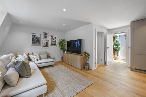 2 bedroom apartment to rent, Bingham Place, Marylebone, W1U