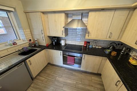 1 bedroom flat for sale, Kingswood Lodge, SS9