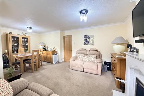 undefined, Fredericks Close, Stourbridge