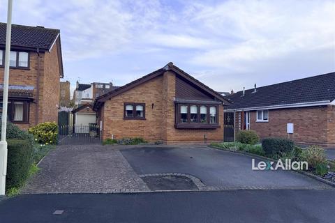 undefined, Fredericks Close, Stourbridge