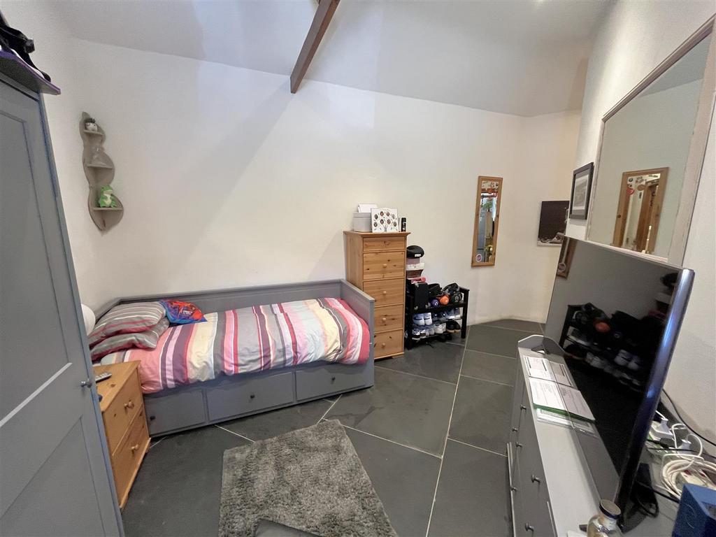 Second bedroom.JPG