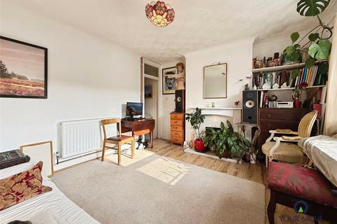 undefined, Essex Road, West Sussex PO21