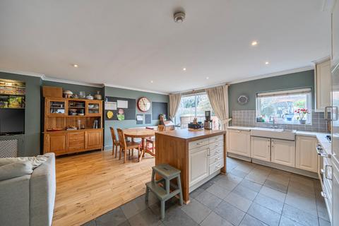 3 bedroom property for sale, The Limes Avenue, London, N11