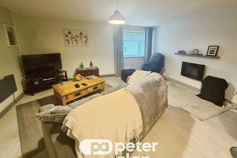undefined, Ynyshir Road, Porth, CF39