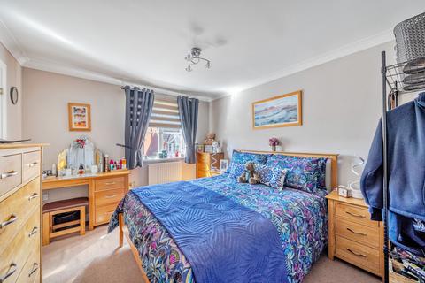 undefined, Florence Way, Knaphill, Woking, GU21