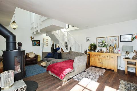3 bedroom semi-detached house for sale, Halls Hole Road, Kent TN2