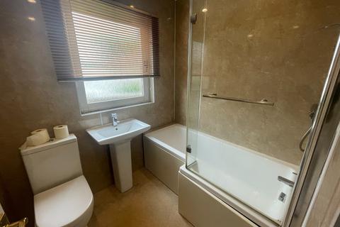 undefined, Beechbank Crescent, Kelty, KY4