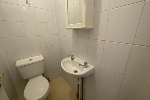 undefined, Beechbank Crescent, Kelty, KY4