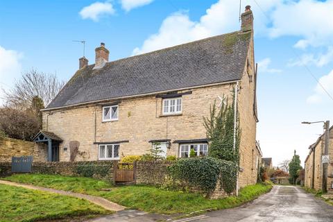 undefined, Heath Lane, Bladon OX20