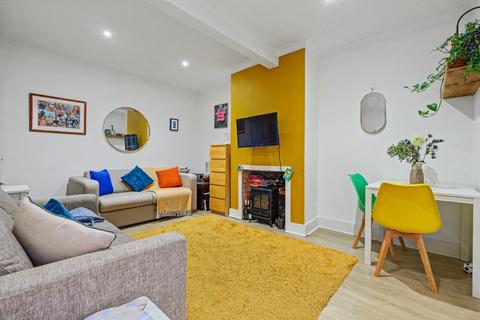 2 bedroom maisonette for sale, Upper Bridge Road, Chelmsford CM2