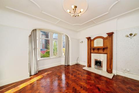 4 bedroom semi-detached house for sale, Ormiston Road, Wallasey