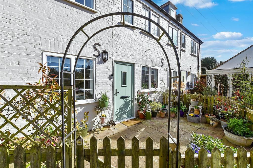 External Lifestyle Photograph