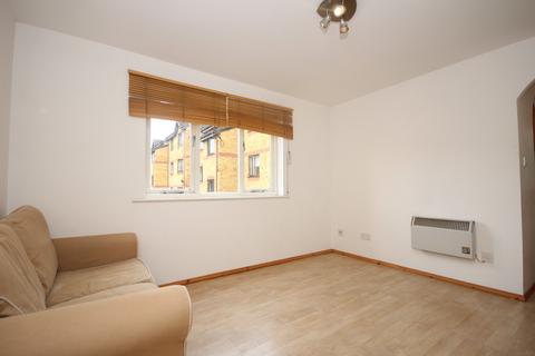 1 bedroom flat to rent, Cornmow Drive, Dollis Hill, NW10 1