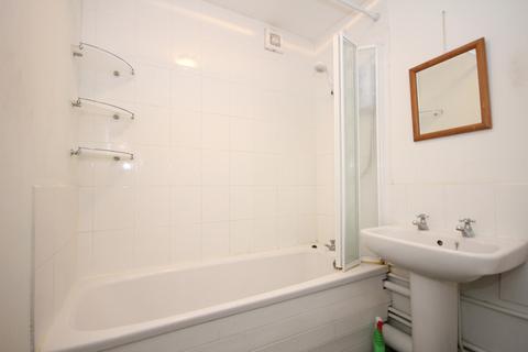 1 bedroom flat to rent, Cornmow Drive, Dollis Hill, NW10 1