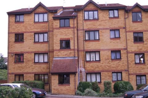 1 bedroom flat to rent, Cornmow Drive, Dollis Hill, NW10 1