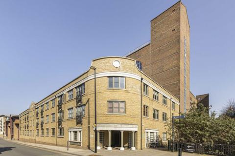 1 bedroom flat to rent, Kingsley Mews, London E1W