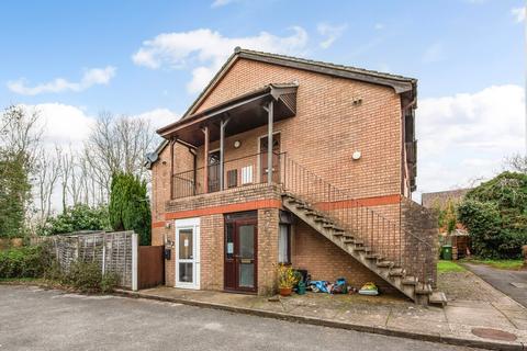 undefined, Kings Road, Petersfield, Hampshire