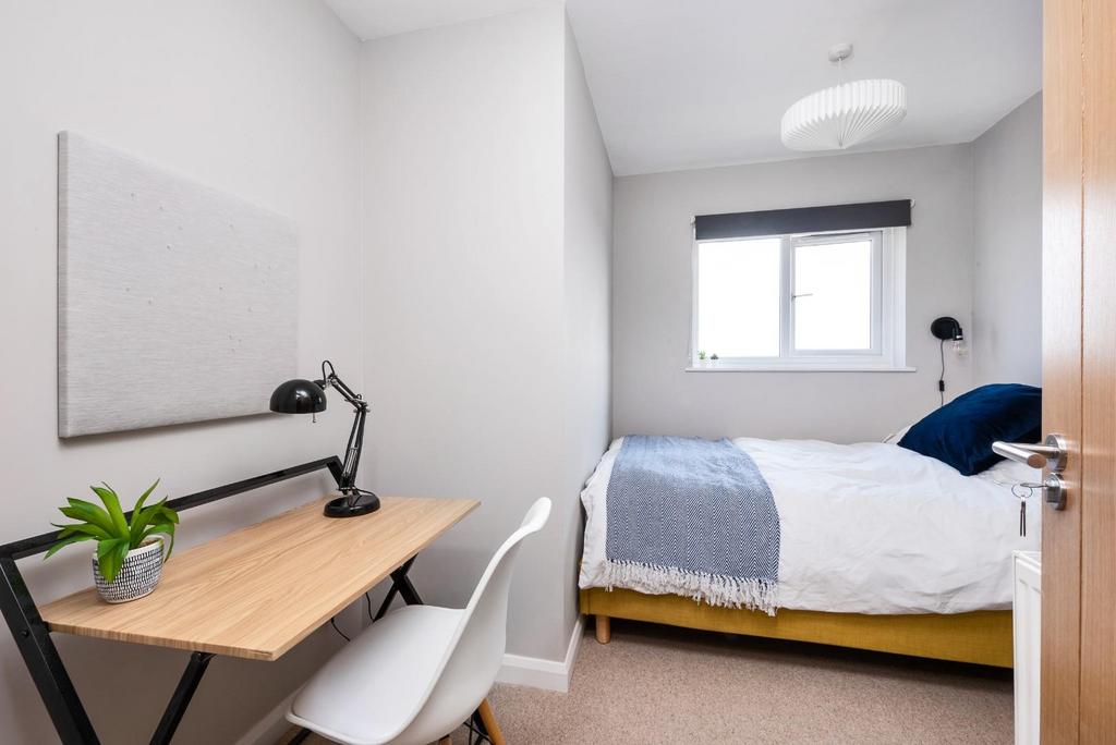 74 Marshfield Way, Bath, BA1 6 HQ-15.jpg