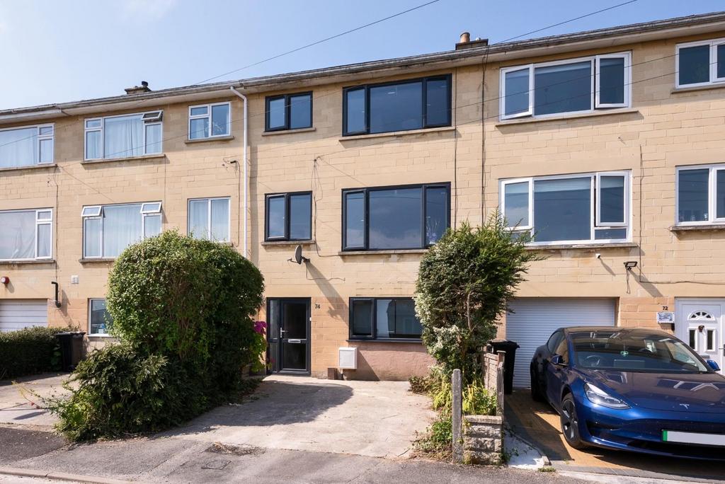 74 Marshfield Way, Bath, BA1 6 HQ-1.jpg