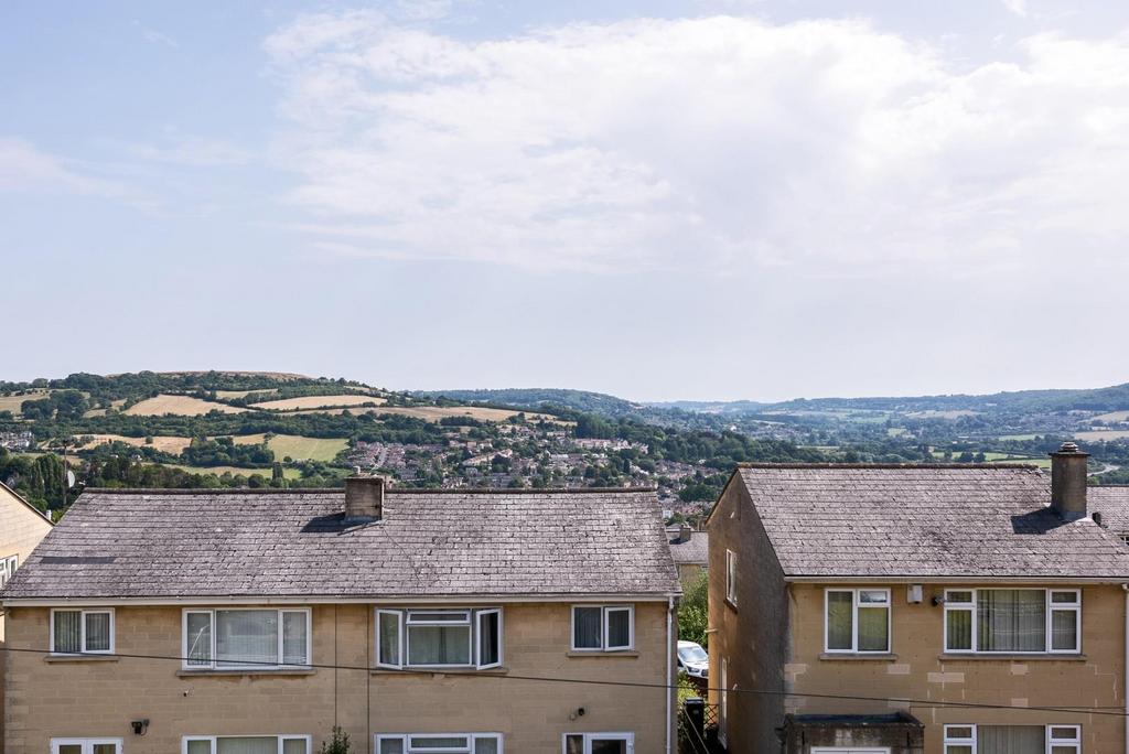 74 Marshfield Way, Bath, BA1 6 HQ-13.jpg