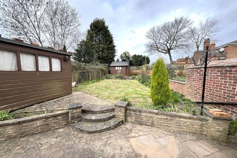 3 bedroom semi-detached house for sale, Park Road, Loughborough LE11