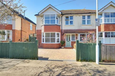 undefined, Gannon Road, Worthing, West Sussex, BN11 2DT