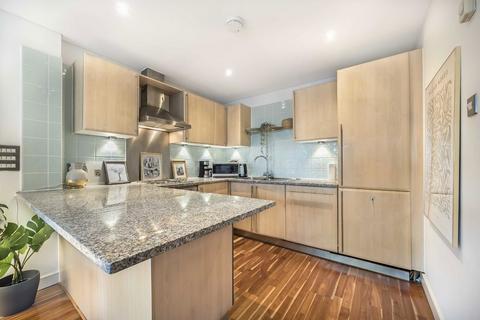 1 bedroom flat to rent, Britton Street, London EC1M
