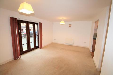 2 bedroom flat to rent, Standside, St James, Northampton, NN5