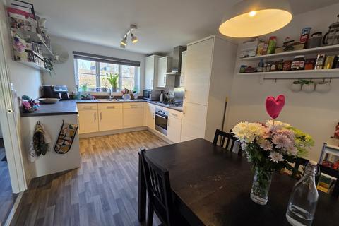 4 bedroom semi-detached house for sale, O'donnell Road, Whitnash, Leamington Spa