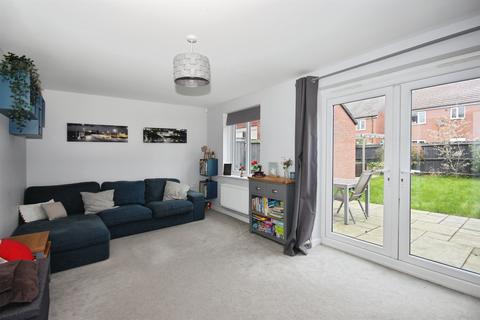 4 bedroom semi-detached house for sale, O'donnell Road, Whitnash, Leamington Spa