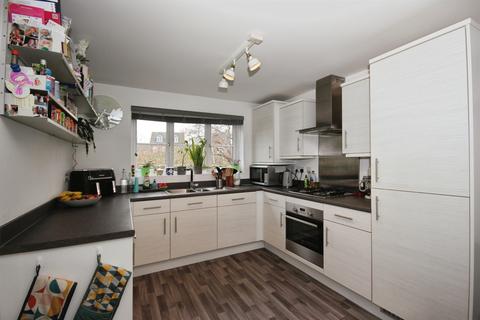 4 bedroom semi-detached house for sale, O'donnell Road, Whitnash, Leamington Spa