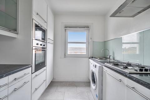 1 bedroom apartment for sale, Selhurst Road, London, SE25
