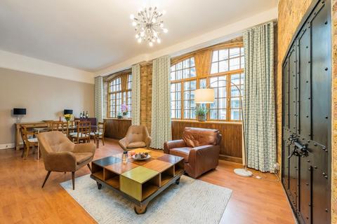 undefined, Telfords Yard, London E1W